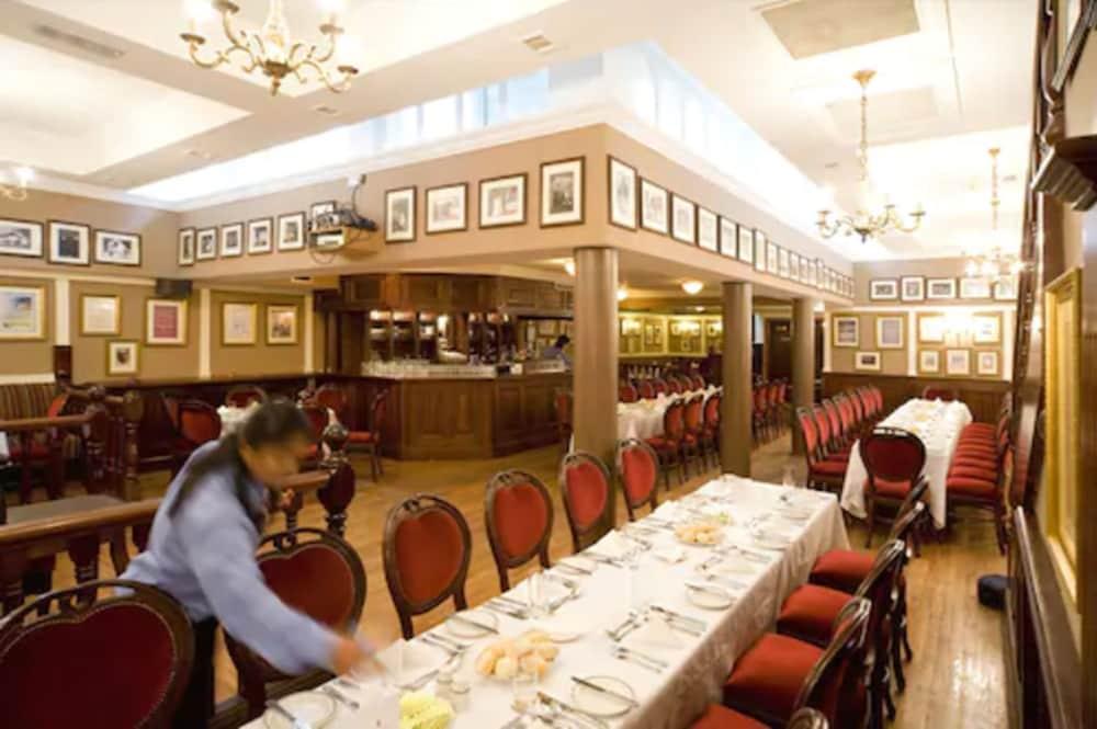 The Lansdowne Hotel Dublin Restaurant bilde
