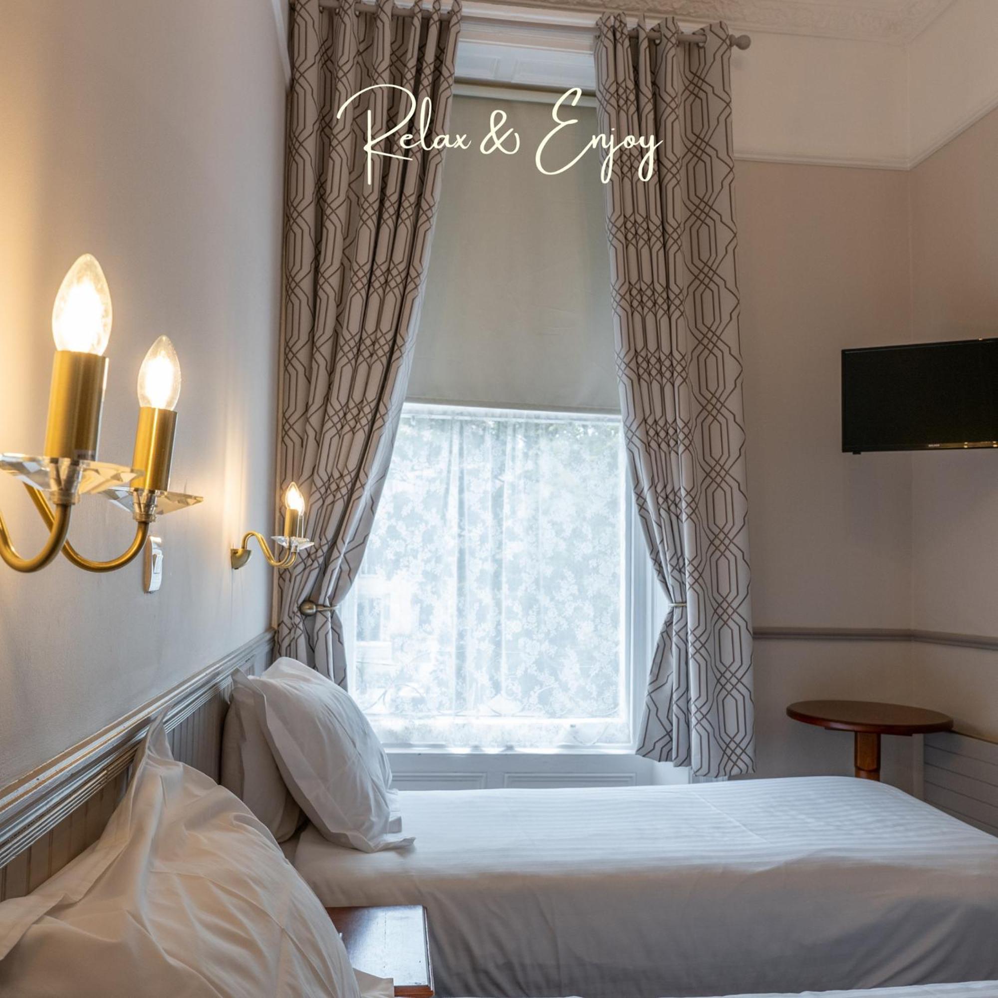 The Lansdowne Hotel Dublin Eksteriør bilde
